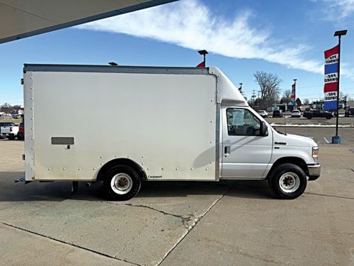 2018 FORD E-350 for sale in Saint Johns, MI