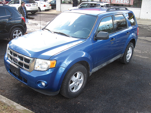 2011 FORD ESCAPE for sale in Ypsilanti, MI