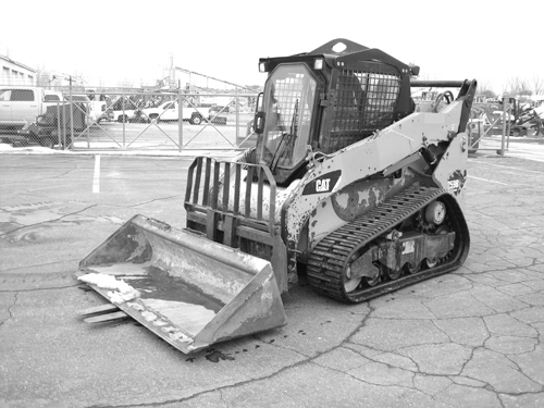 2013 CATERPILLAR 259-B3 SKID STEER for sale in Holland, MI