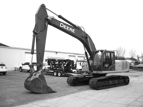 2016 DEERE 250-G LC EXCAVATOR for sale in Holland, MI