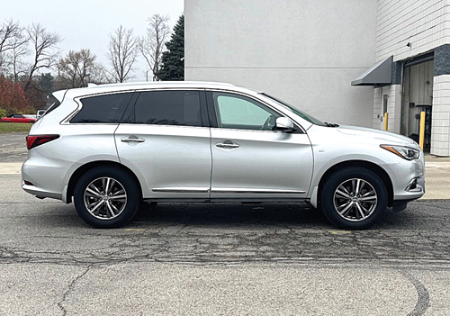 2019 INFINITI QX60 LUXE ESSENTIAL for sale in Indianapolis, IN