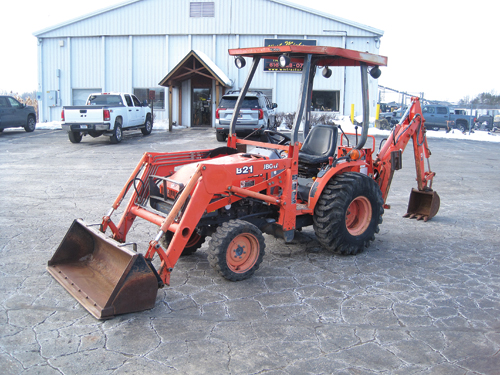 2005 KUBOTA B-21 LOADER BACKHOES for sale in Holland, MI