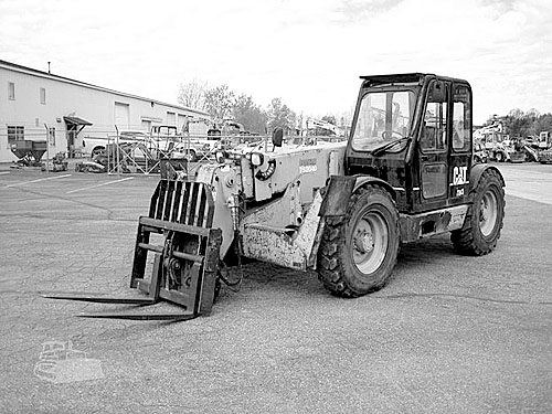 2002 CATERPILLAR TH83 FORKLIFT for sale in Holland, MI