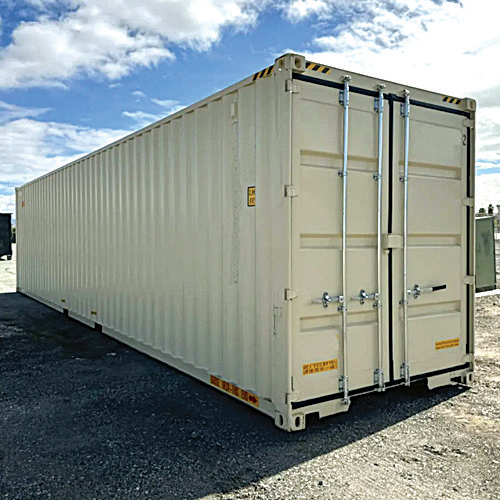 20' AND 40' SHIPPING CONTAINERS for sale in West Terre Haute, IN