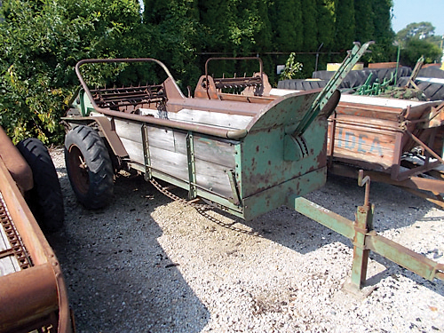 JOHN DEERE SPREADER for sale in Albany, IN