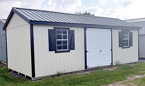 12X24 MANOR 12X24 MANOR for sale in Camden, IN