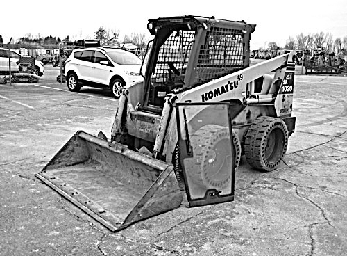 2010 KOMATSU SK-1020 for sale in Holland, MI