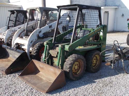 1981 JOHN DEERE 90 for sale in Albany, IN