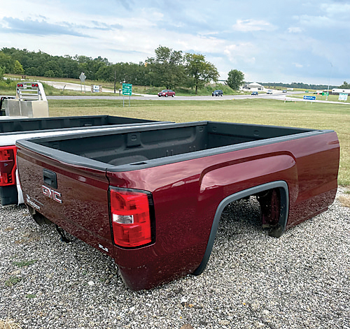 GMC TAKE-OFF BED for sale in Beardstown, IL