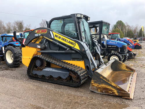 NEW HOLLAND I238 TRACK for sale in Alpena, MI