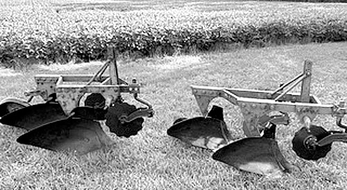 JOHN 3 PT. PLOWS for sale in Eau Claire, MI