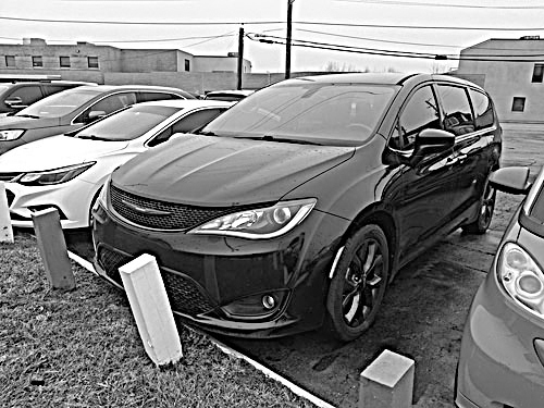 2018 CHRYSLER PACIFICA for sale in Indianapolis, IN