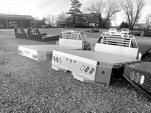 MARTIN ALUMINUM FLATBEDS for sale in Beardstown, IL