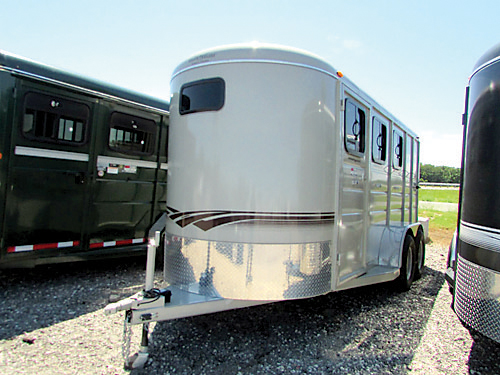 3-HORSE TRAILER for sale in Milan, MI