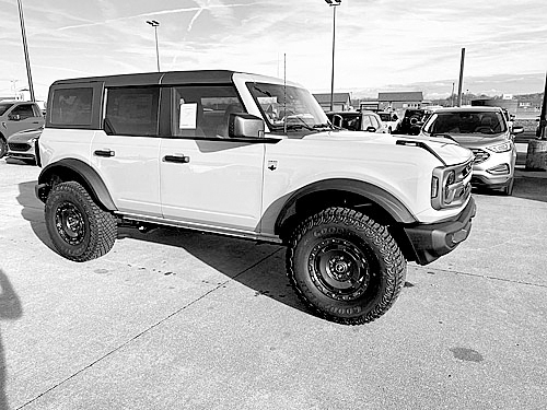 2024 FORD BRONCO for sale in Jasper, IN