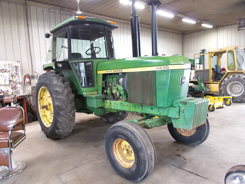 1974 JOHN DEERE 4430 for sale in Albany, IN
