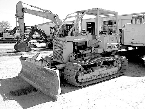 KOMATSU D31P-17 DOZER for sale in Holland, MI