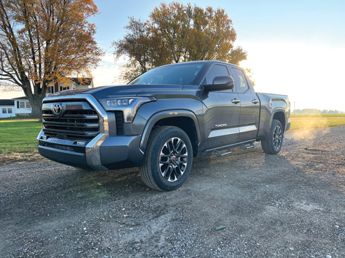 2022 TOYOTA TUNDRA for sale in Wakarusa, IN