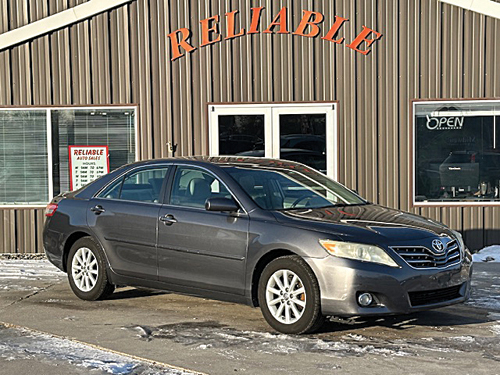 2011 TOYOTA CAMRY for sale in Fort Wayne, IN