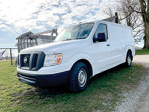 2016 NISSAN 2500 for sale in Wakarusa, IN