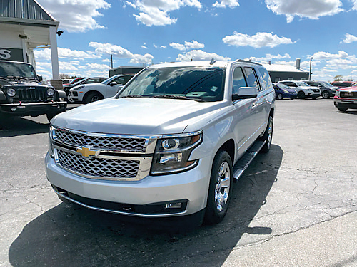2017 CHEVROLET SUBURBAN for sale in Frankfort, IN