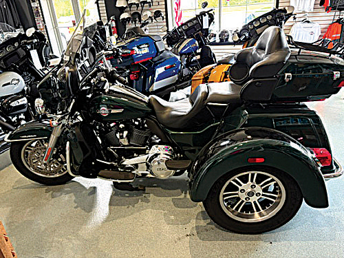 2024 HARLEY-DAVIDSON TRI for sale in Milford, IN