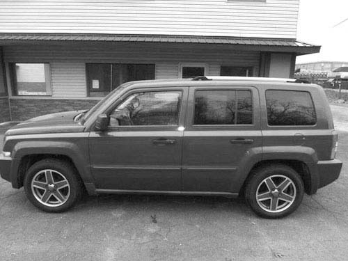 JEEP LIBERTY, GRAND CHEROKEES, COMPASSES & PATRIOTS for sale in Fort Wayne, IN Photo 1