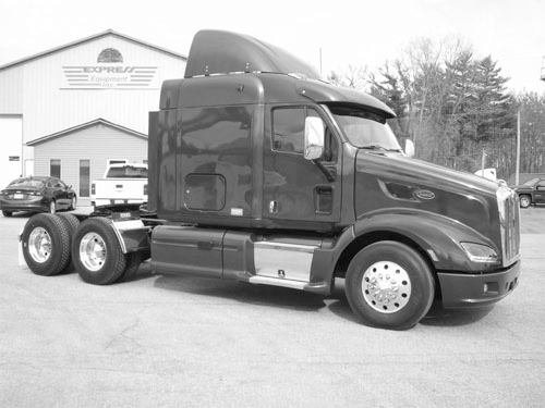 2013 PETERBILT 587 for sale in Holland, MI