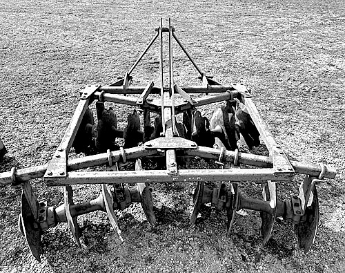 JOHN DEERE DISC HARROW for sale in Eau Claire, MI