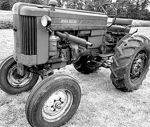 JOHN DEERE 40 STANDARD for sale in Eau Claire, MI