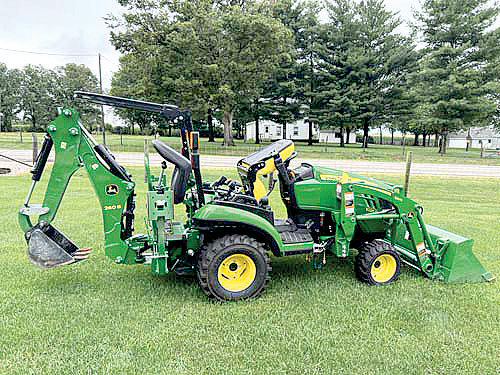 JOHN DEERE 1025R for sale in Sandwich, IL