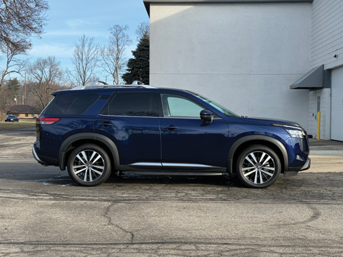 2023 NISSAN PATHFINDER for sale in Indianapolis, IN