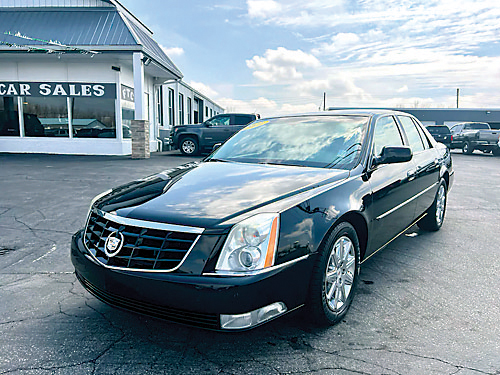 2011 CADILLAC DTS for sale in Frankfort, IN