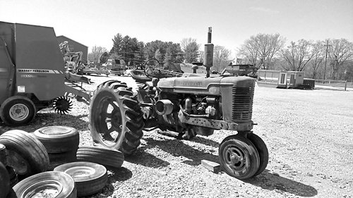 FARMALL SUPER M for sale in Spencer, IN