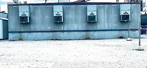 OFFICE COMPLEX OR POSSIBLE MODULAR HOME for sale in West Terre Haute, IN