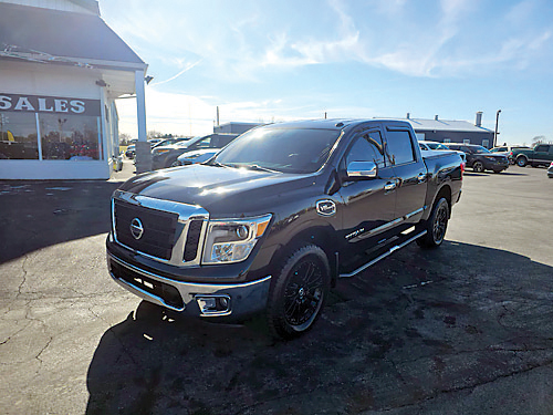 2017 NISSAN TITAN for sale in Frankfort, IN