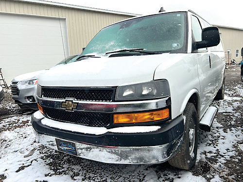 2019 CHEVROLET EXPRESS 3500 for sale in Wakarusa, IN