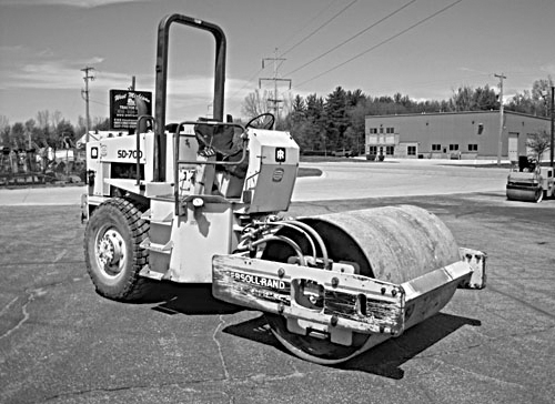 INGERSOLL-RAND SD70 ROLLER for sale in Holland, MI