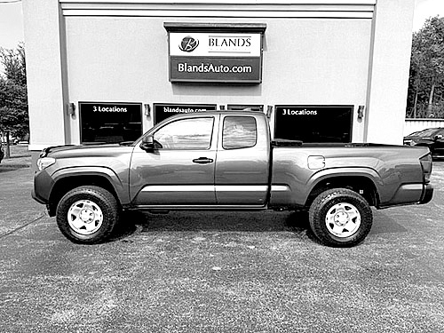 2019 TOYOTA TACOMA for sale in Bloomington, IN