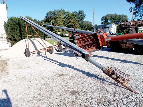 HUTCHINSON 40' AUGER for sale in Albany, IN