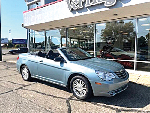 2009 CHRYSLER SEBRING for sale in Holland, MI