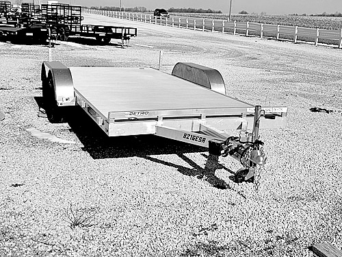 2027 ALUMA 8216ESA 7K TORSION CAR HAULER for sale in Bainbridge, IN