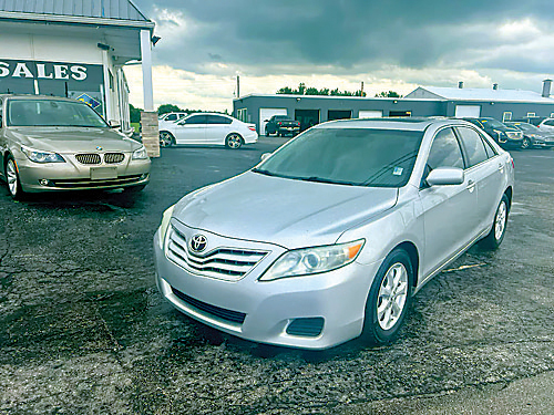 2010 TOYOTA CAMRY for sale in Frankfort, IN
