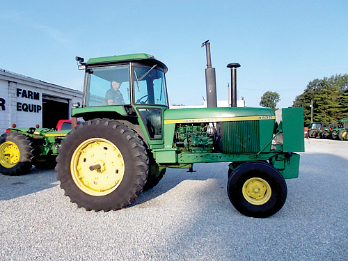 1977 JOHN 4430 for sale in Albany, IN