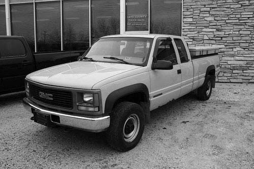1999 GMC K2500 for sale in Waukegan, IL
