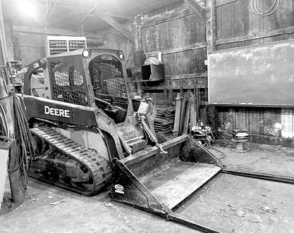 2010 JOHN DEERE 323D SKID STEER for sale in Indian Rocks Beach, FL