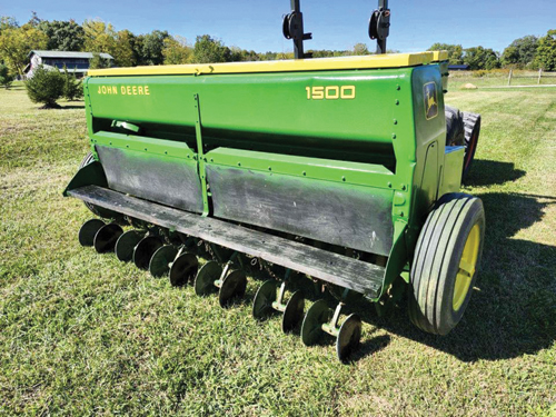 JOHN DEERE 1500 for sale in Franklin, IN
