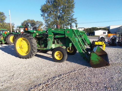 JOHN DEERE 2640 for sale in Albany, IN