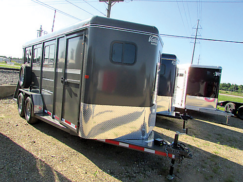 VALLEY 3-HORSE for sale in Milan, MI