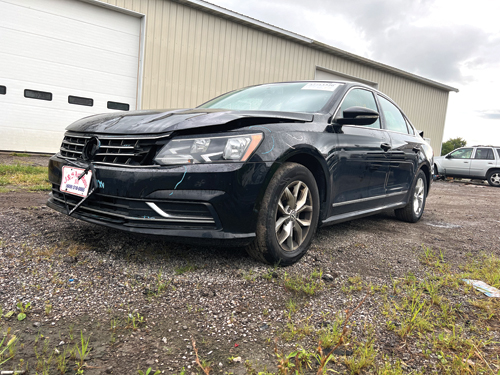 2017 VOLKSWAGEN PASSAT for sale in Wakarusa, IN
